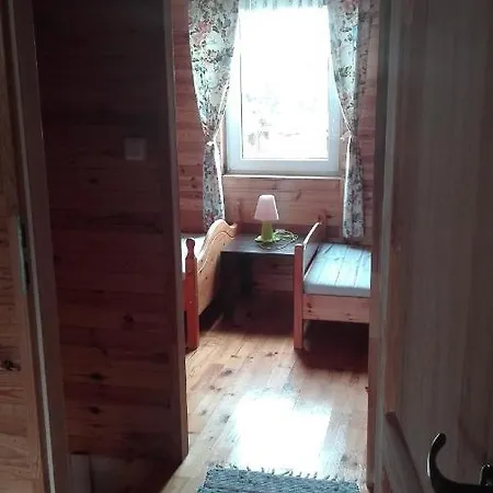 Domek Przy Lesie * Lebieniec